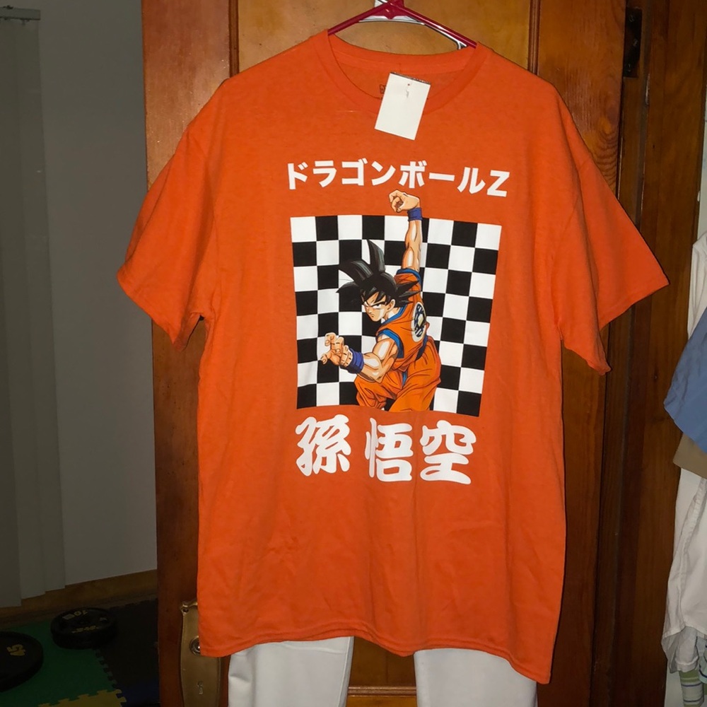 Orange DBZ Goku with posing!!! Japanese Writing!